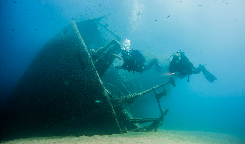 Diving Elba Island - Aquanautic Elba - Morcone Beach